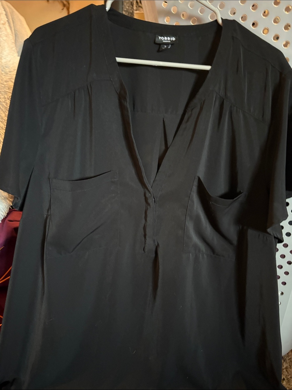 Torrid Harper Blouse Black Split Neck Pocketed Tunic Shirt Plus Size 3x
